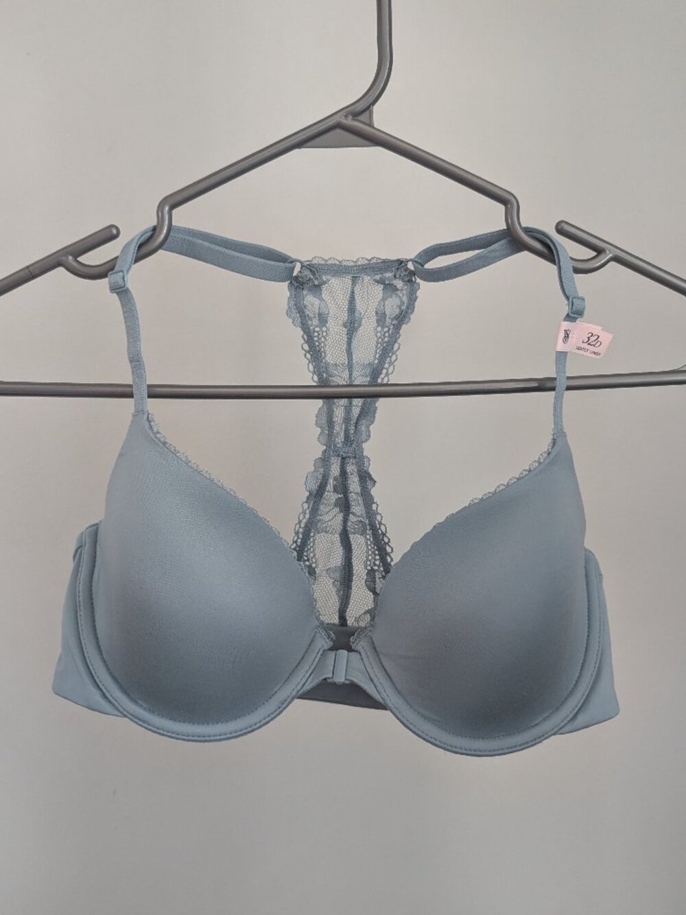 NWT Victoria's Secret Bra 32D
